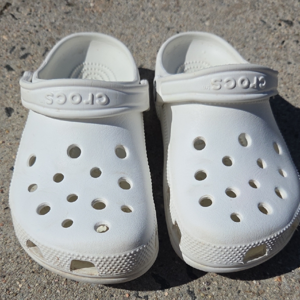 CROCS White Clogs Excellent Condition